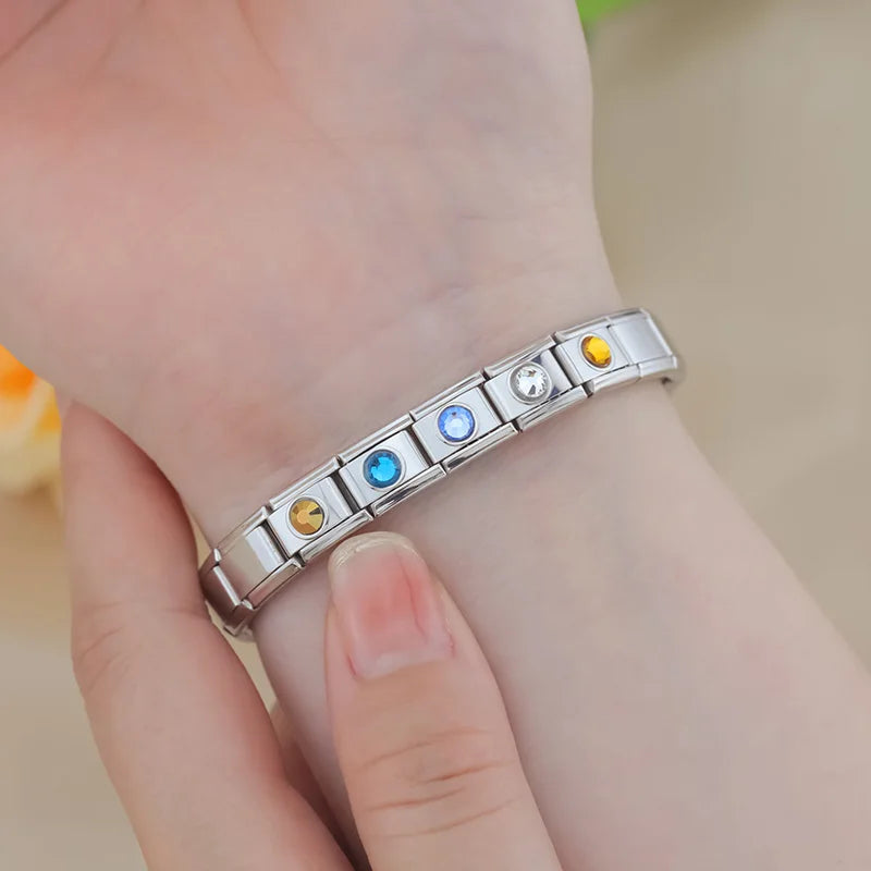 Round stone - silver