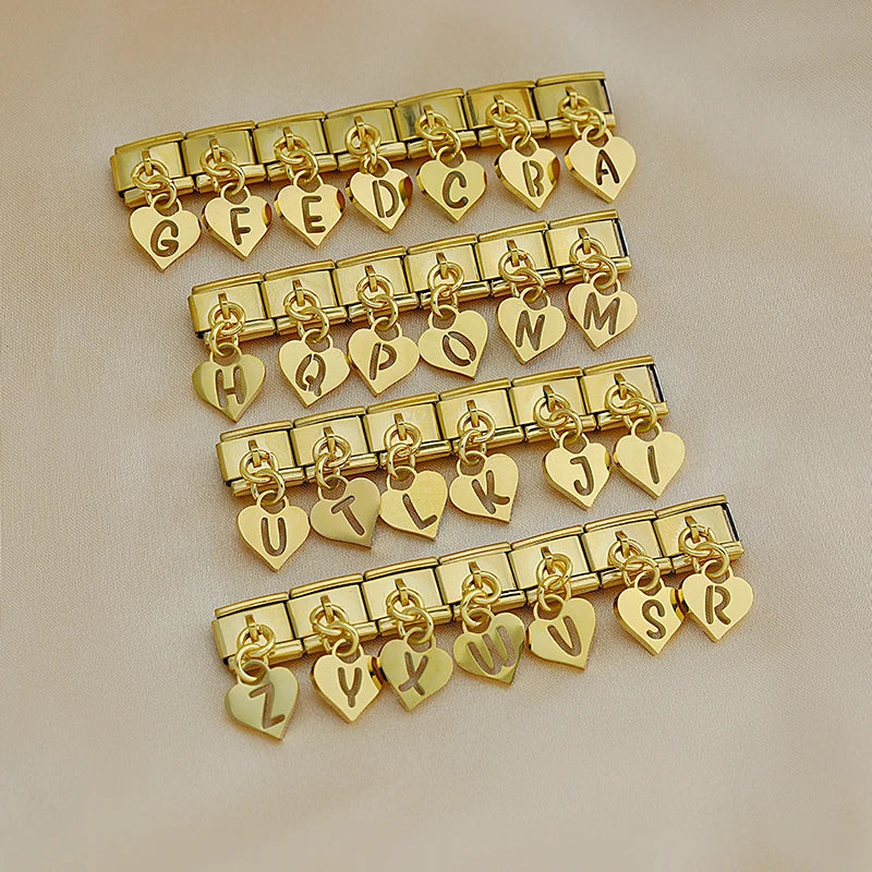 Guld Bokstäver Hjärta- Hängande